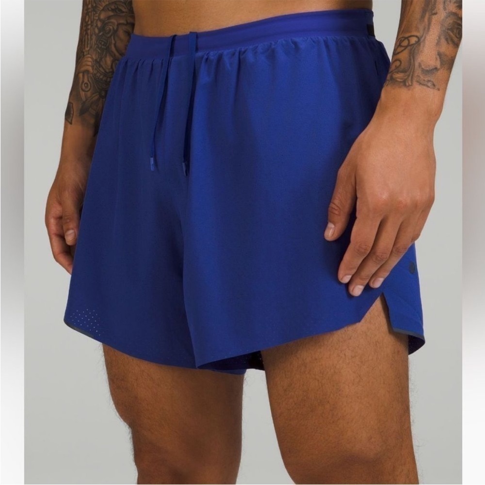 Lululemon Mesh Athletic Reflective Blue Fast and Free Lined Short 6” Size Small